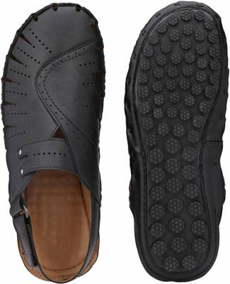 Peponi Men Beige Sandals