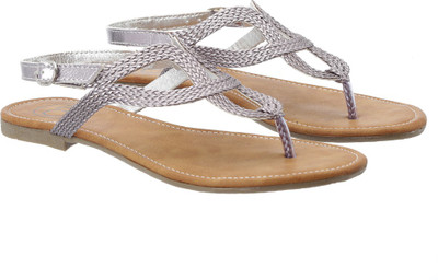 

Ilo Women Silver Flats