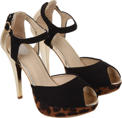 

Ilo Women Black Heels