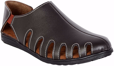 

Shoegaro Men Brown Sandals