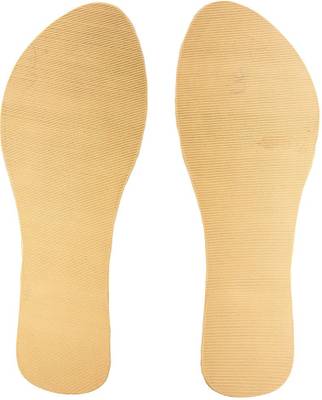 eKolhapuri Men Yellow Sandals