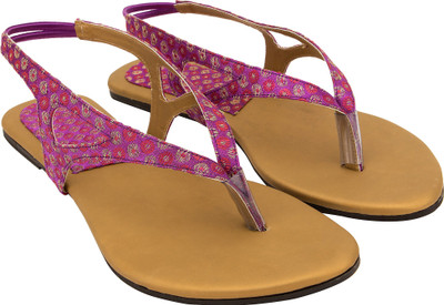 

Royal Collection Women Pink Colour Flats