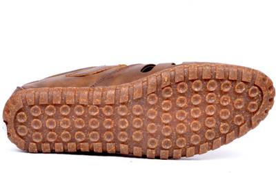 Peponi Men Beige Sandals