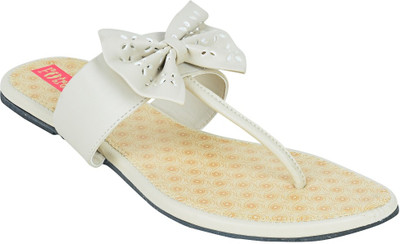 

Footrendz Women Beige Flats