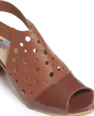 Meriggiare Women Black Heels