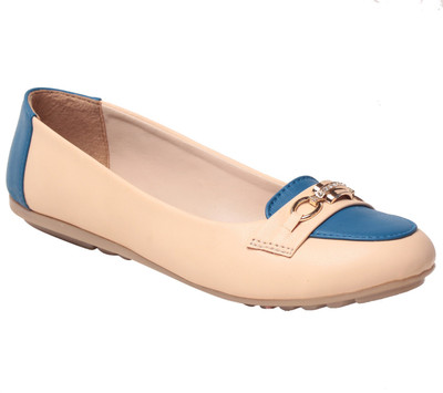 

MSC Women Camel Flats