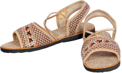

LIPAX Women beige Flats