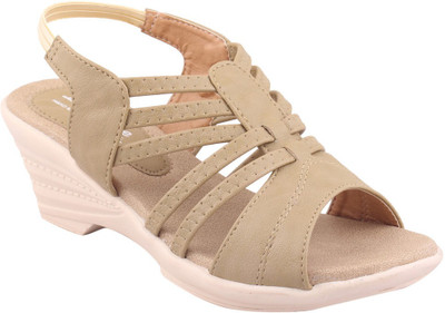 

MSC Women Beige Wedges
