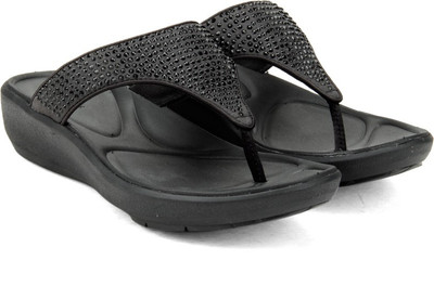 

Clarks Women Black Flats