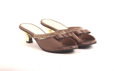 

Adorn Women Khaki Heels