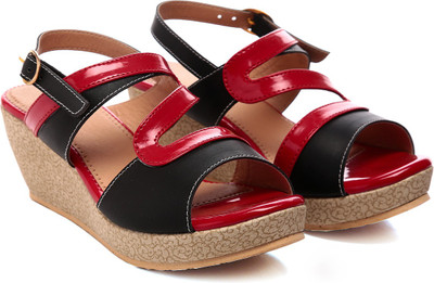 

Nell Women Black Wedges