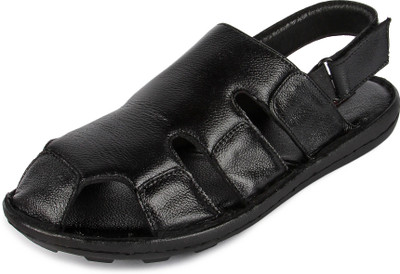 

Shooz Men Black Sandals