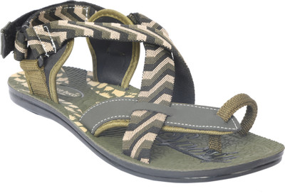 

Bacca Bucci Men Olive Casual