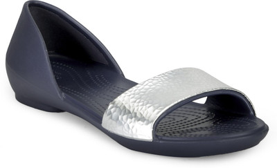 

Crocs Women Navy Casual
