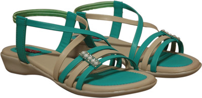 

D&D Women Green Flats