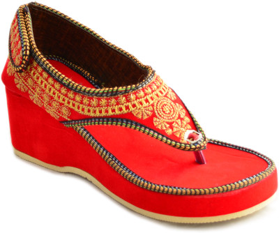 

Myra Women Red Wedges