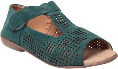 

MSC Women Green Heels