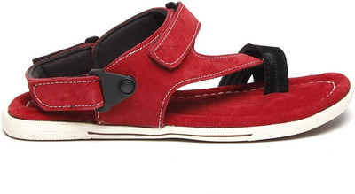 

Bacca Bucci Men Red Casual