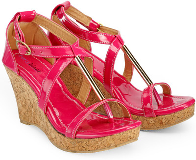 

Nell Women Pink Wedges
