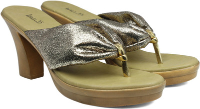 

Inc.5 Women GOLD Heels