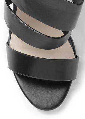 Dressberry Women Black Heels