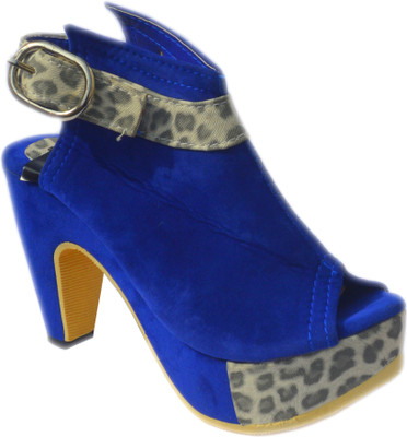 

Hedgehog Women Velvet Blue Heels