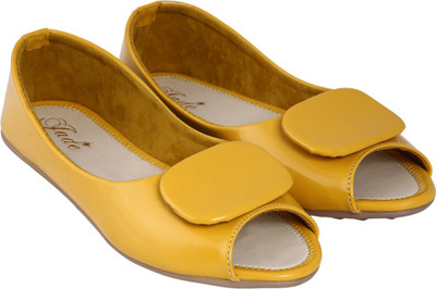 

Jade Women Yellow Flats