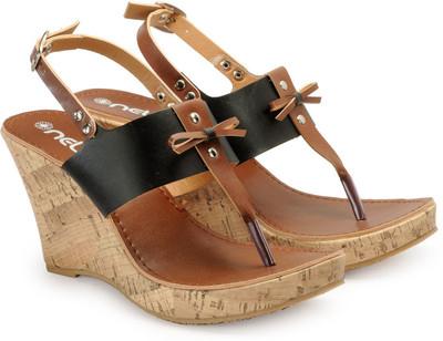 

Nell Women Black Wedges