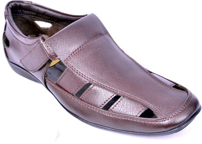 

Peponi Men Brown Sandals