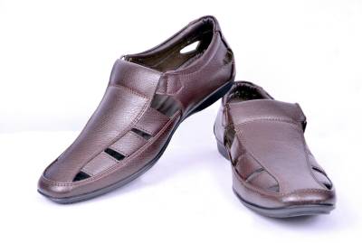 Peponi Men Brown Sandals