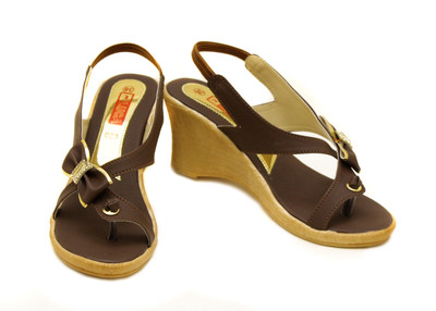 

Luca Fashion Girls Wedges(Brown