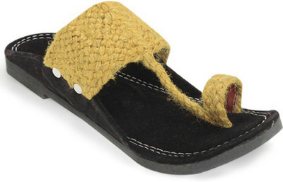 

Footrendz Men Gold Sandals