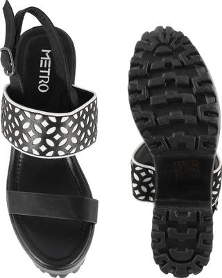 Metro Women 11,Black Heels