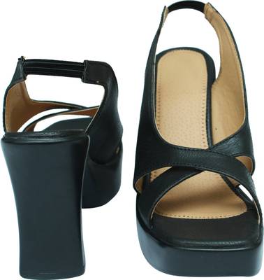 Lily Women Black Heels