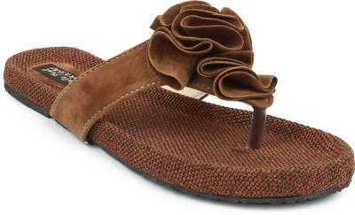 

CUTE FEET Women Brown Flats