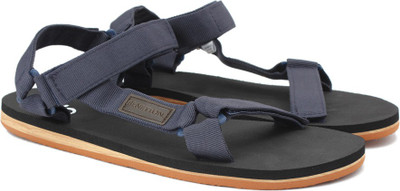 

United Colors of Benetton Men 904 Sports Sandals