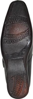 Strive Men Tan Sandals