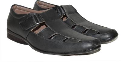 Strive Men Tan Sandals