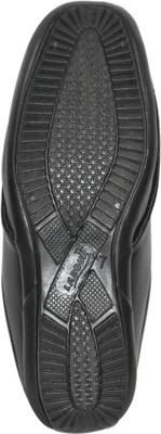 Strive Men Tan Sandals
