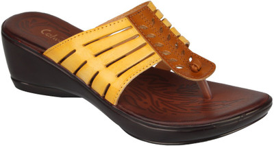 

Catwalk Women YELLOW Flats