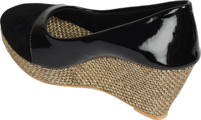 

Jade Women Black Wedges