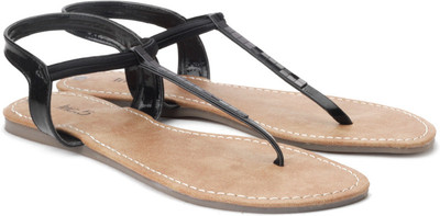 

Inc.5 Women Black Flats