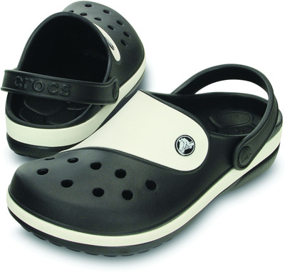

Crocs Boys Sports Sandals, Black/oyster