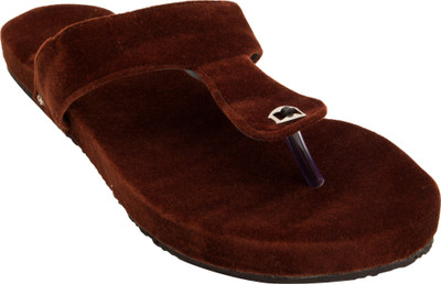 

Footrendz Women Dark brown Flats