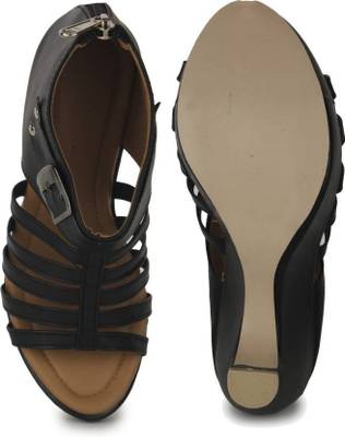 Fadrin Women White Heels
