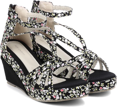 

MFT Couture Women Black Wedges