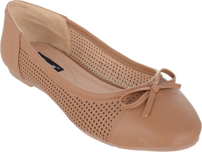 

Sherrif Shoes Women BEIGE Bellies