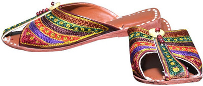 

Port Women Multicolor Flats