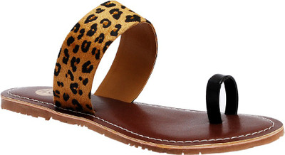 

Ilo Women Multi Flats