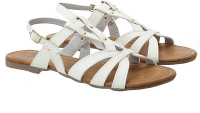 

Ilo Women White Flats